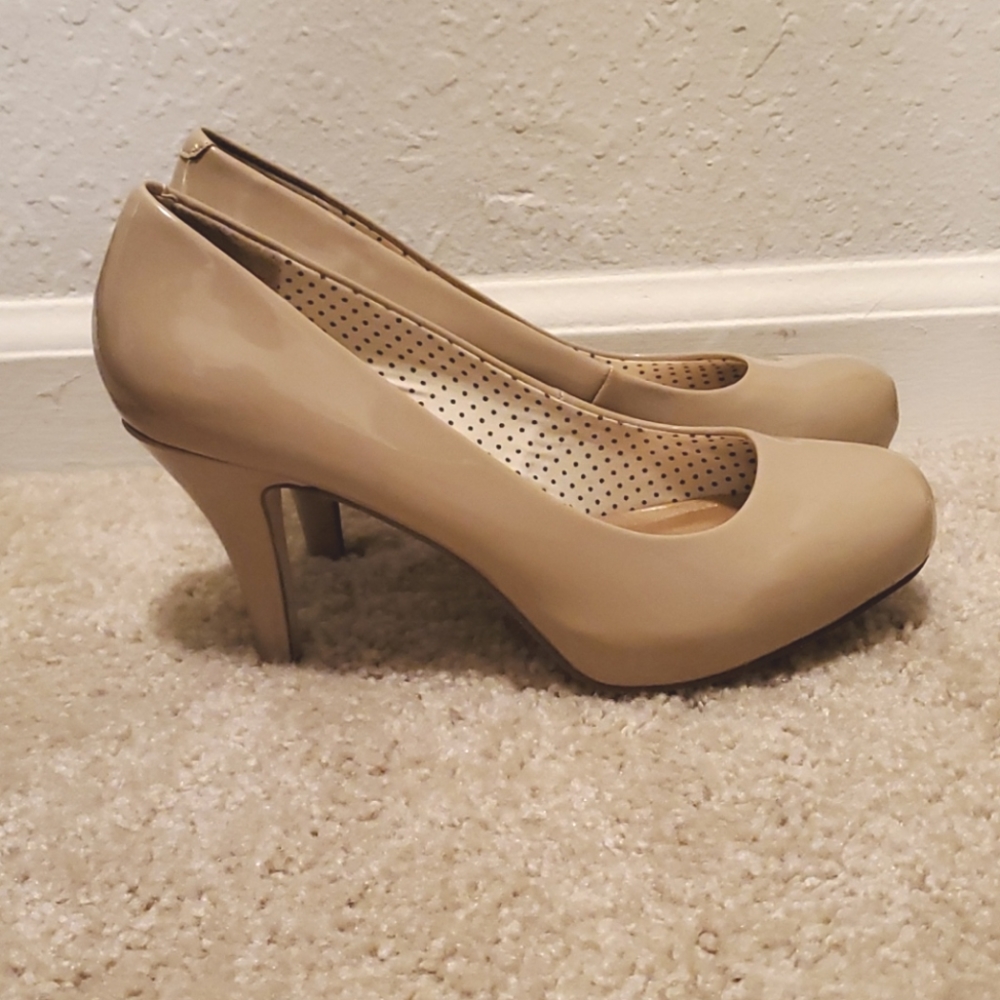 Madden Girl nude heels